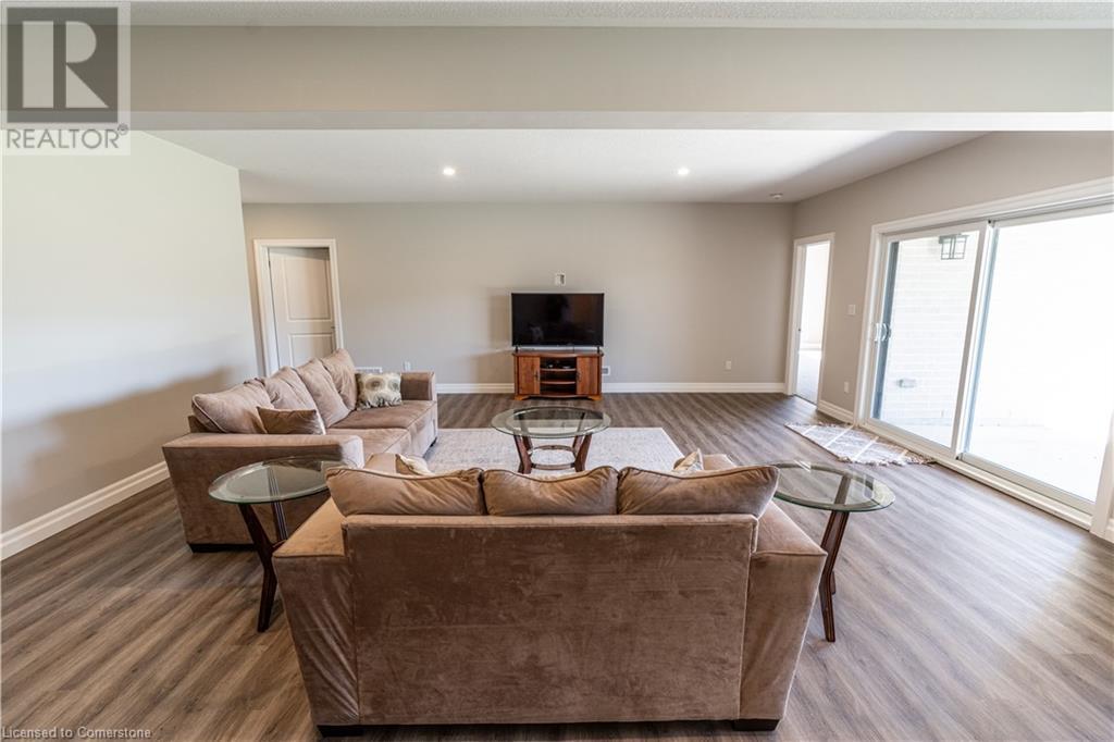 15 Hudson Drive, Brantford, Ontario  N3T 0V6 - Photo 27 - 40748483