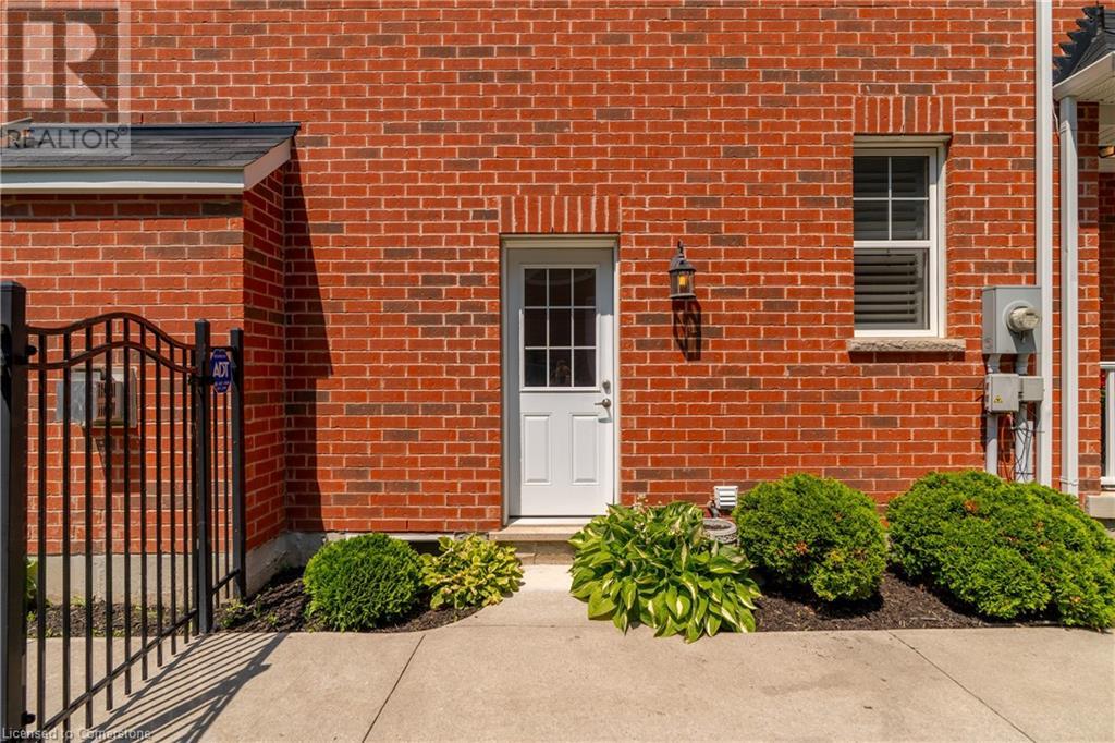 300 Falling Green Crescent, Kitchener, Ontario  N2R 0E9 - Photo 23 - 40748457