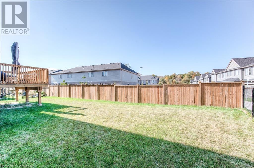 537 Valhalla Crescent Unit# Upper A, Waterloo, Ontario  N2T 2J7 - Photo 43 - 40748450