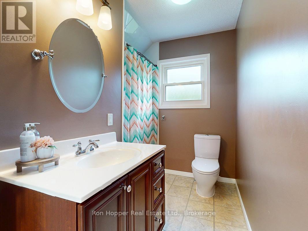 123025 Story Book Park Road, Owen Sound, Ontario  N4K 5N6 - Photo 21 - X12267300