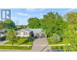 18 OLD FARM Road, Brantford, Ontario