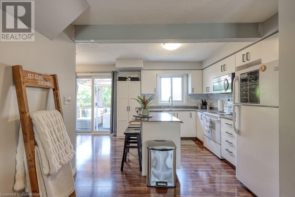 149 Snyder's Street E Unit# 9, Baden, Ontario  N3A 2V4 - Photo 11 - 40746057
