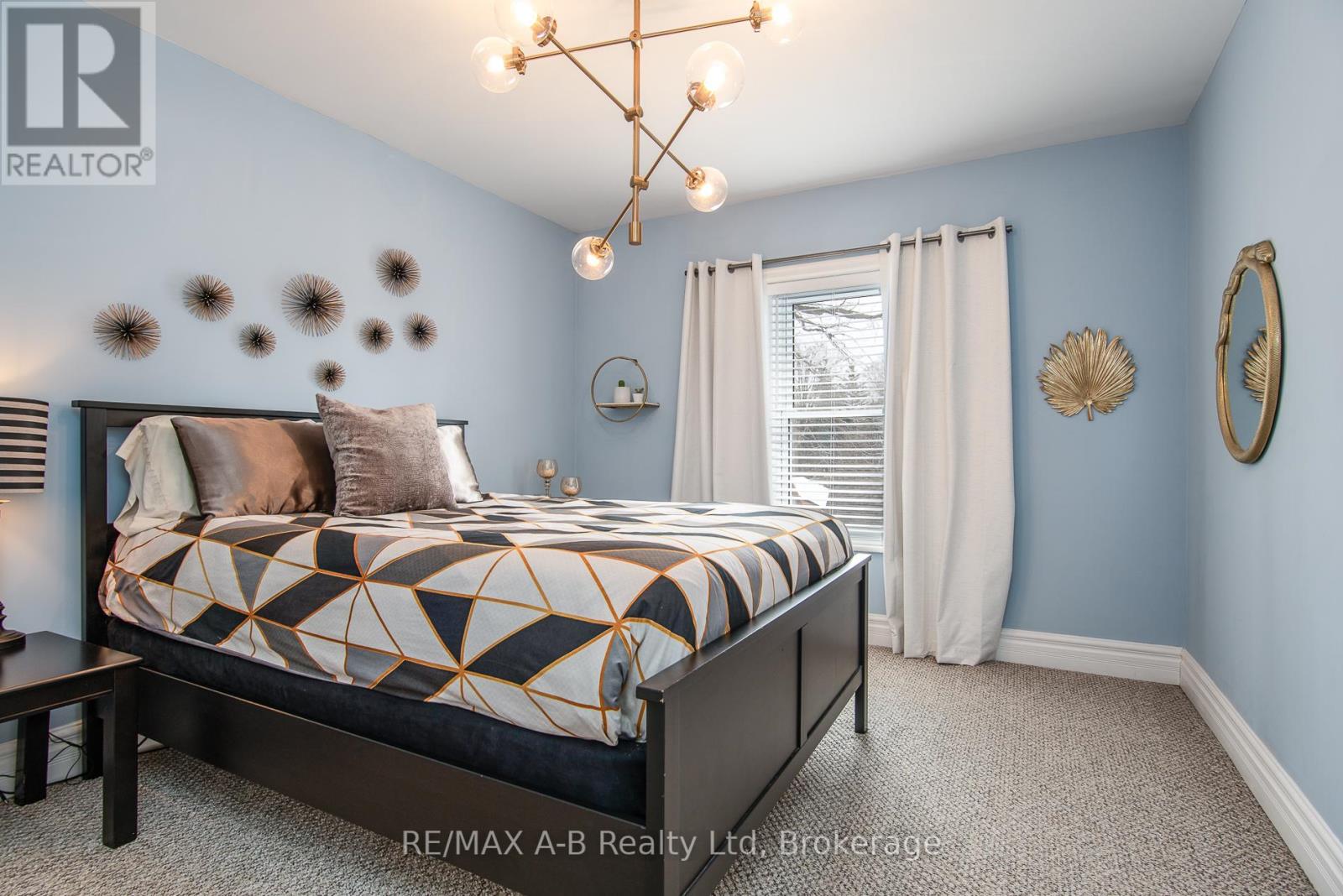 22 Mill Street E, Perth East, Ontario  N0K 1M0 - Photo 27 - X12267422