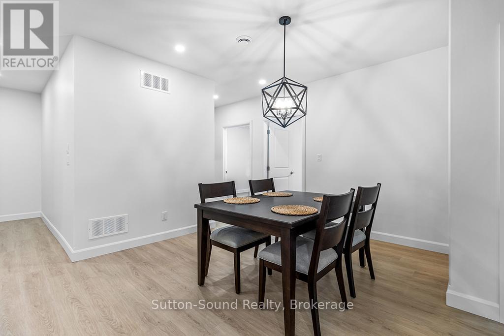 101 - 535 Isaac Street, South Bruce Peninsula, Ontario  N0H 2T0 - Photo 10 - X12267493