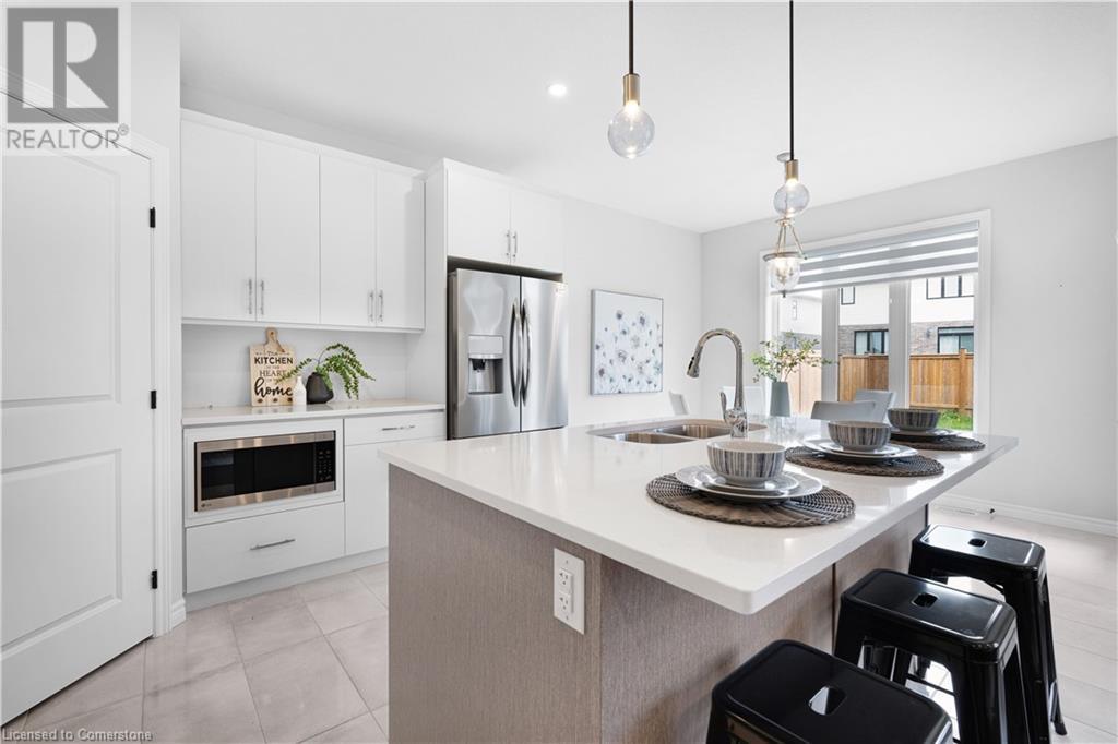1554 Henrica Avenue, London, Ontario  N6G 0S8 - Photo 9 - 40748456