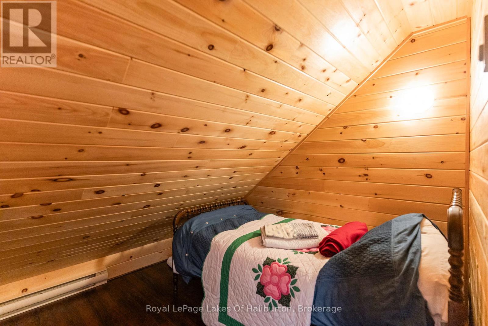 1700 Kushog Lake Road, Algonquin Highlands, Ontario  K0M 1S0 - Photo 30 - X12267723