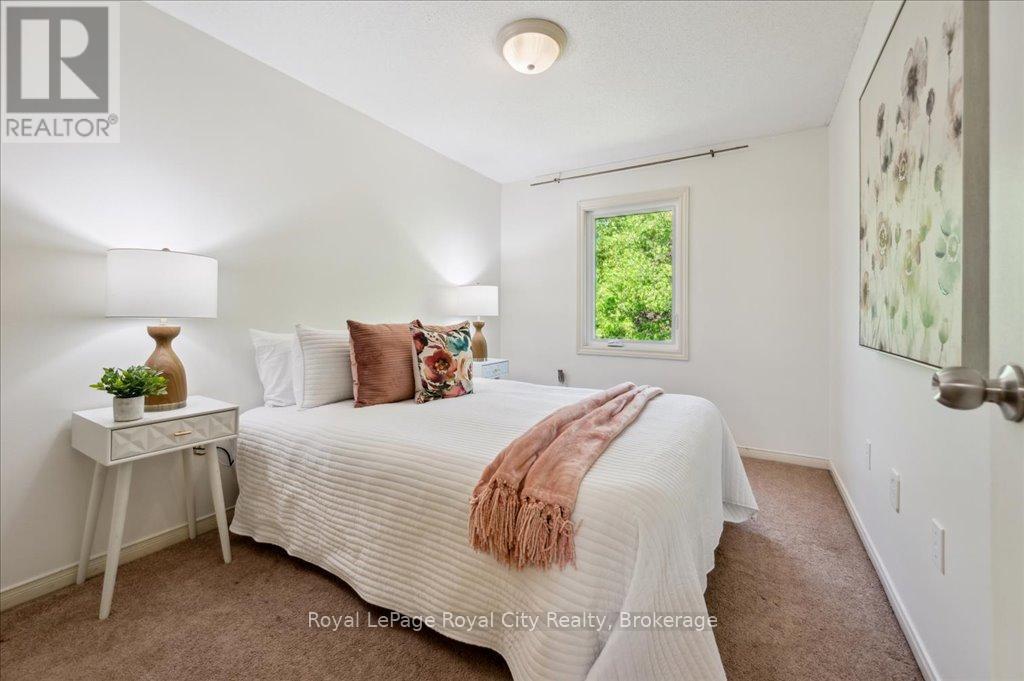 69 Roehampton Crescent, Guelph, Ontario  N1L 1M8 - Photo 32 - X12267857