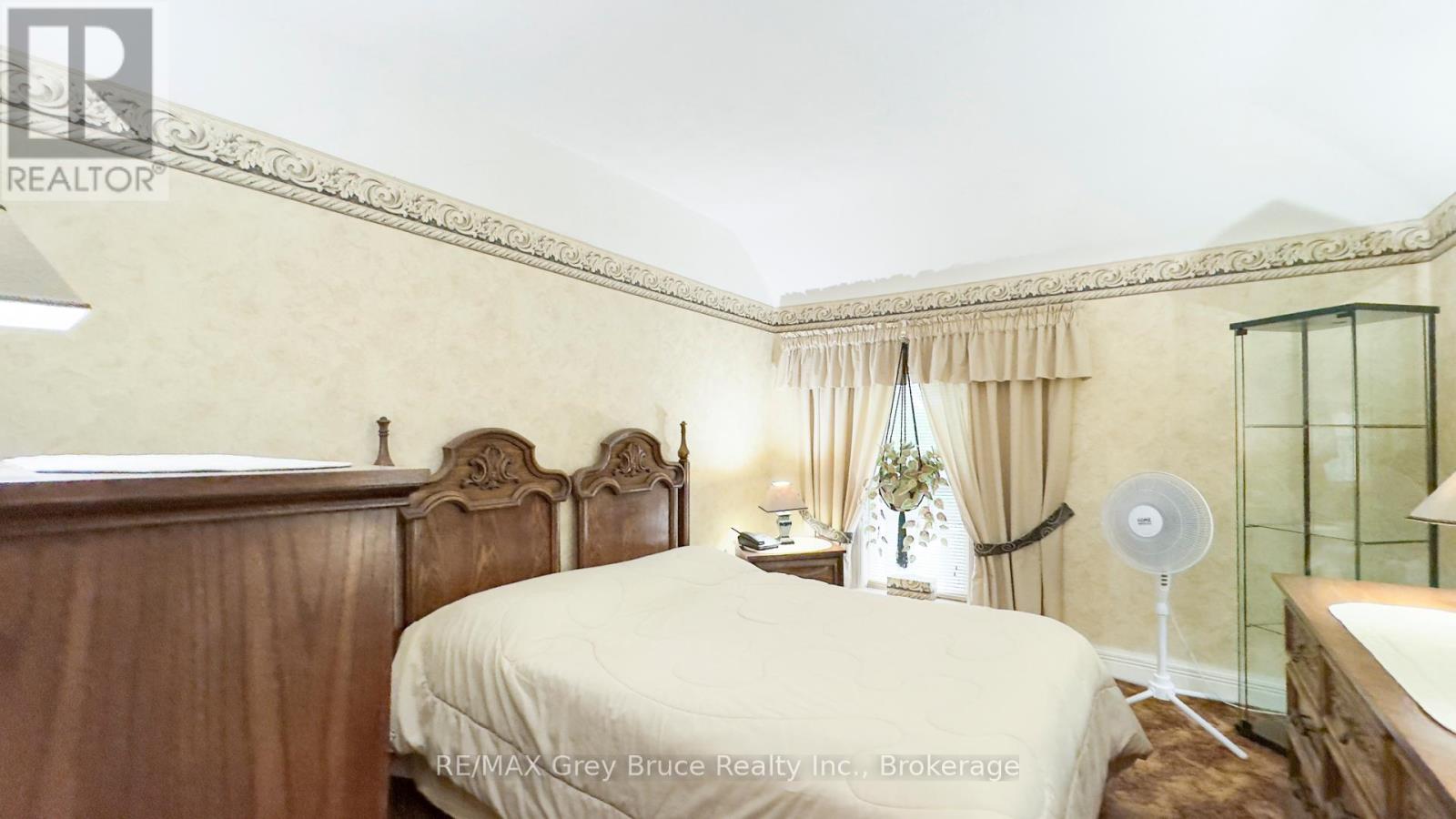 500064 Grey Road 12, West Grey, Ontario  N0C 1H0 - Photo 34 - X12268085