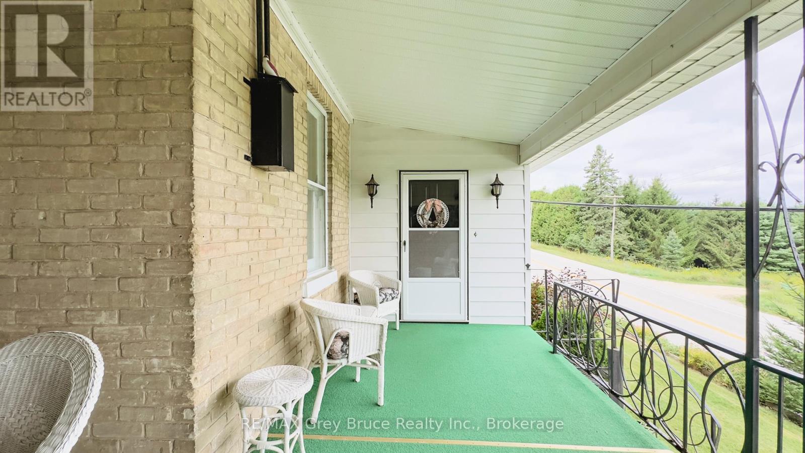 500064 Grey Road 12, West Grey, Ontario  N0C 1H0 - Photo 38 - X12268085
