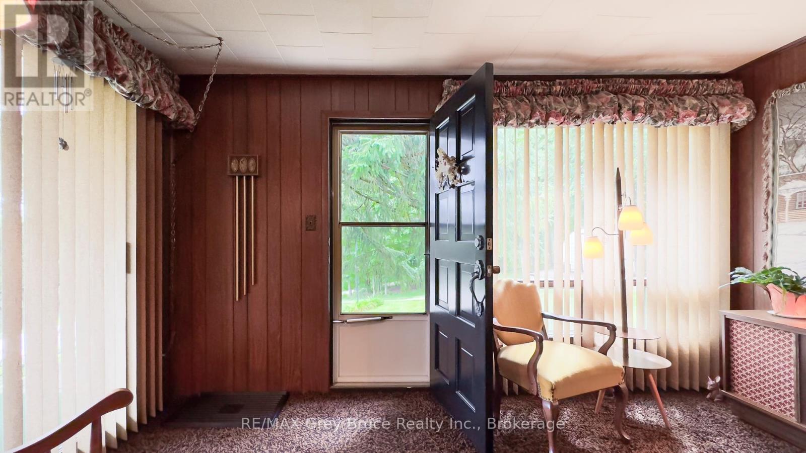 500064 Grey Road 12, West Grey, Ontario  N0C 1H0 - Photo 6 - X12268085