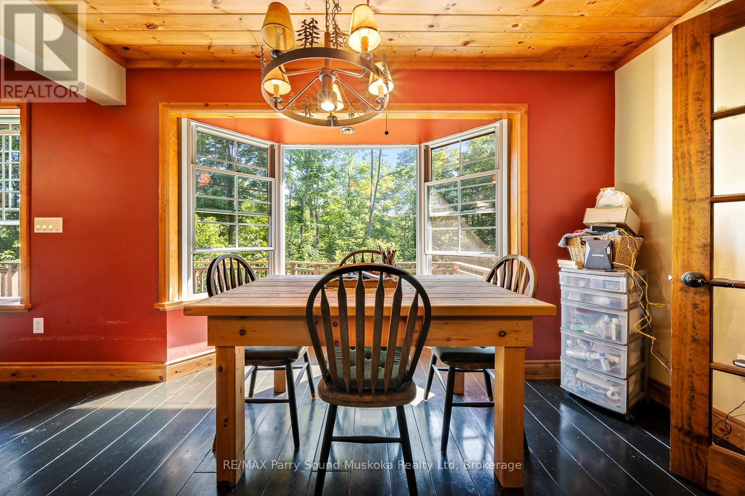 246 High Street, Georgian Bay, Ontario  P0C 1H0 - Photo 15 - X12268161