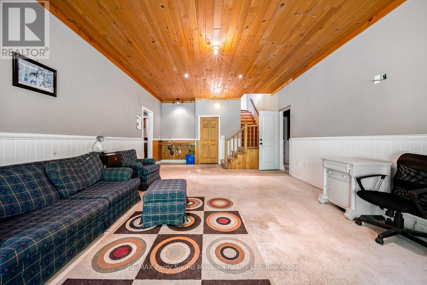 246 High Street, Georgian Bay, Ontario  P0C 1H0 - Photo 26 - X12268161