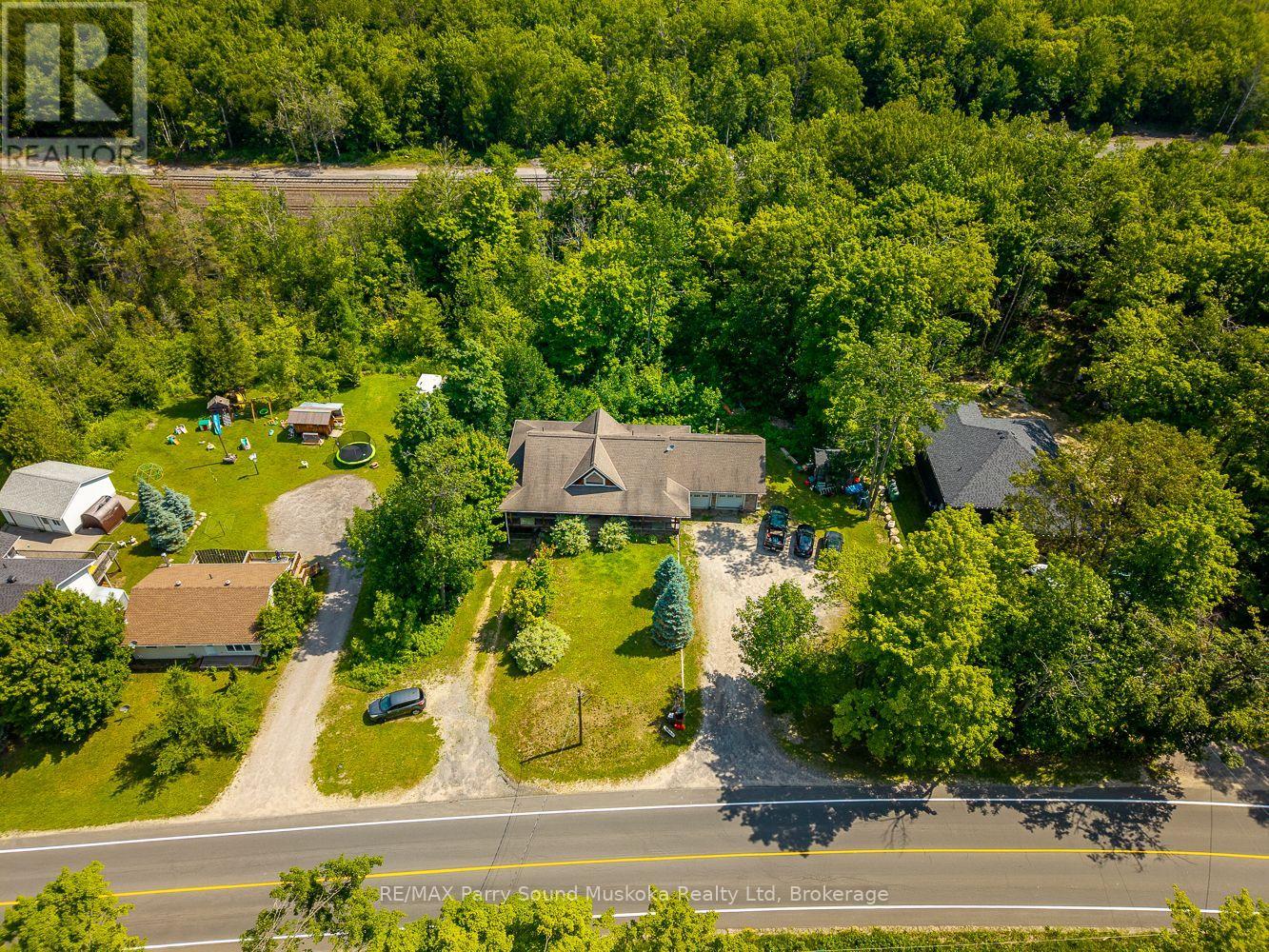 246 High Street, Georgian Bay, Ontario  P0C 1H0 - Photo 40 - X12268161