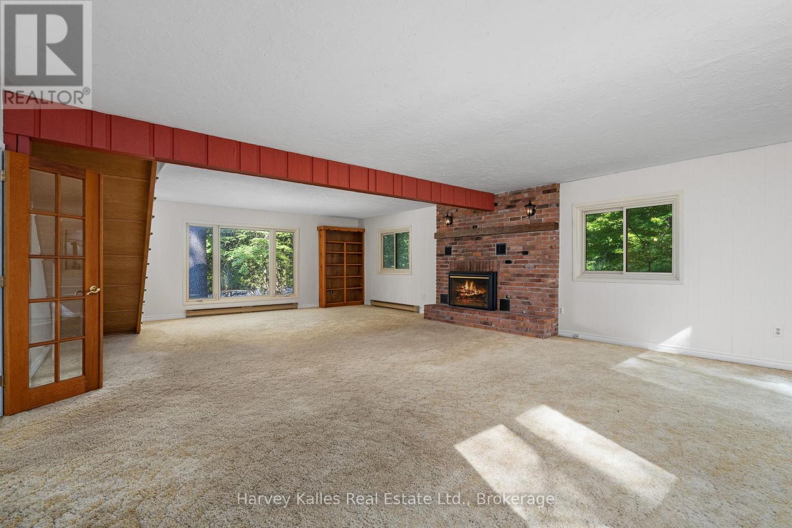 835 Muskoka Road 3 N, Huntsville, Ontario  P1H 1E1 - Photo 20 - X12268512