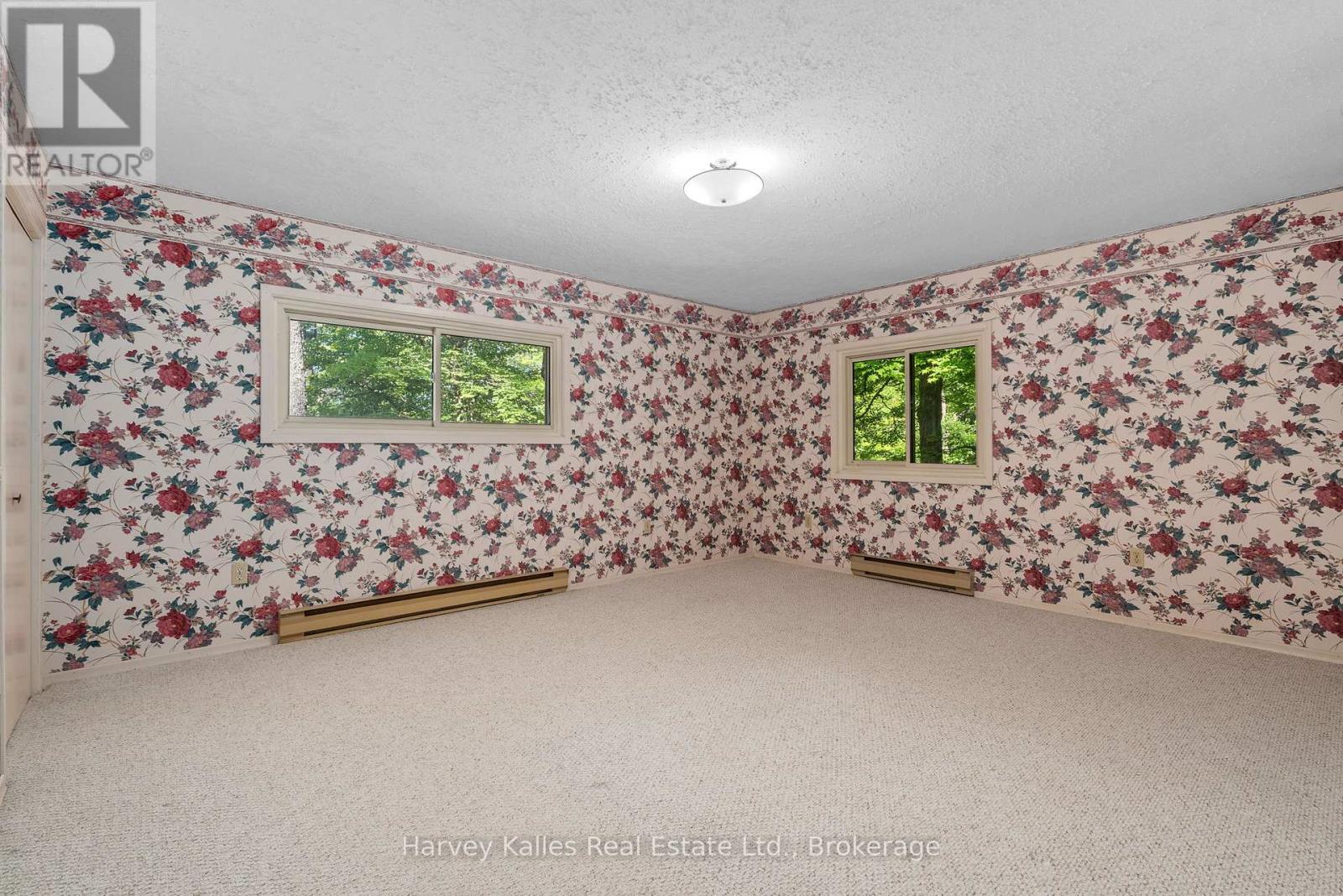 835 Muskoka Road 3 N, Huntsville, Ontario  P1H 1E1 - Photo 23 - X12268512