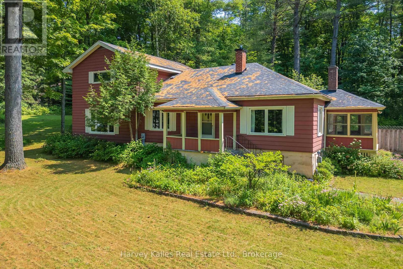 835 Muskoka Road 3 N, Huntsville, Ontario  P1H 1E1 - Photo 35 - X12268512