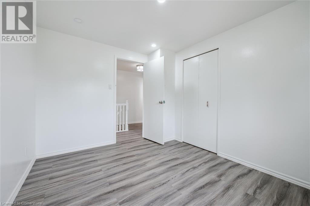 21 Forest Glen Court, Kitchener, Ontario  N2N 1E1 - Photo 20 - 40748866