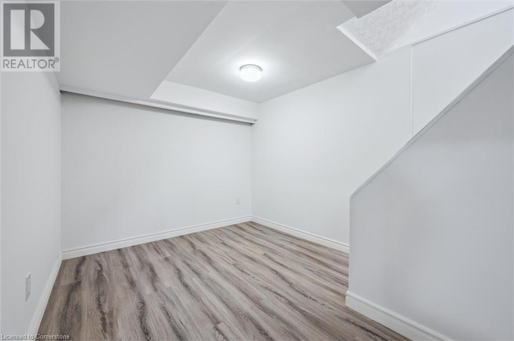 21 Forest Glen Court, Kitchener, Ontario  N2N 1E1 - Photo 25 - 40748866