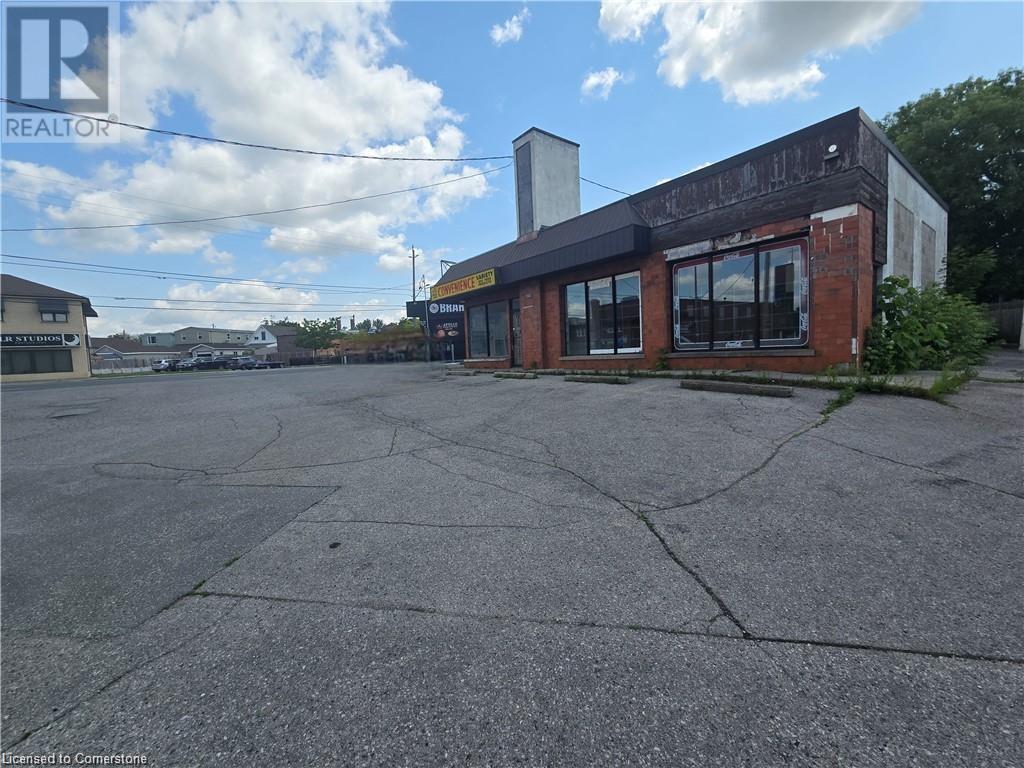 693 Hamilton Road, London, Ontario  N5Z 1T5 - Photo 1 - 40748869