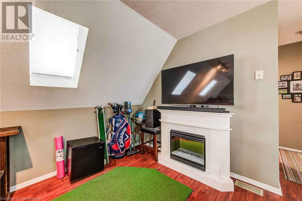 1023 Maple Leaf Street, Wellesley, Ontario  N0B 2T0 - Photo 28 - 40747599