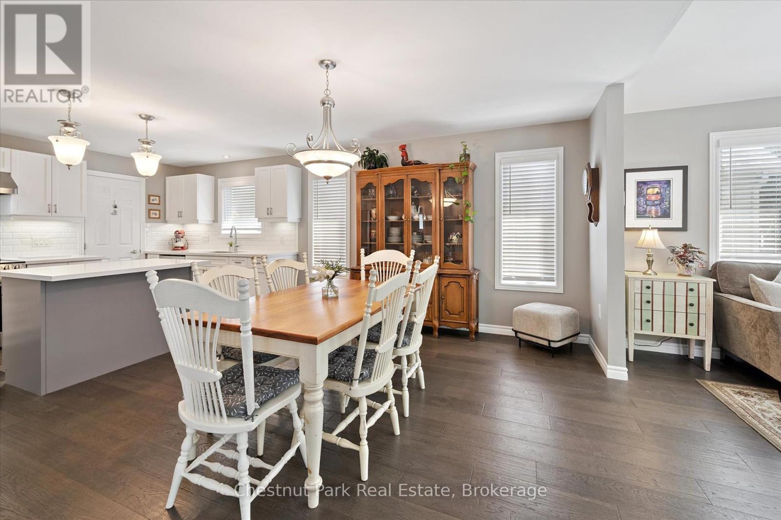 153 Pineridge Gate, Gravenhurst, Ontario  P1P 0A3 - Photo 17 - X12268984