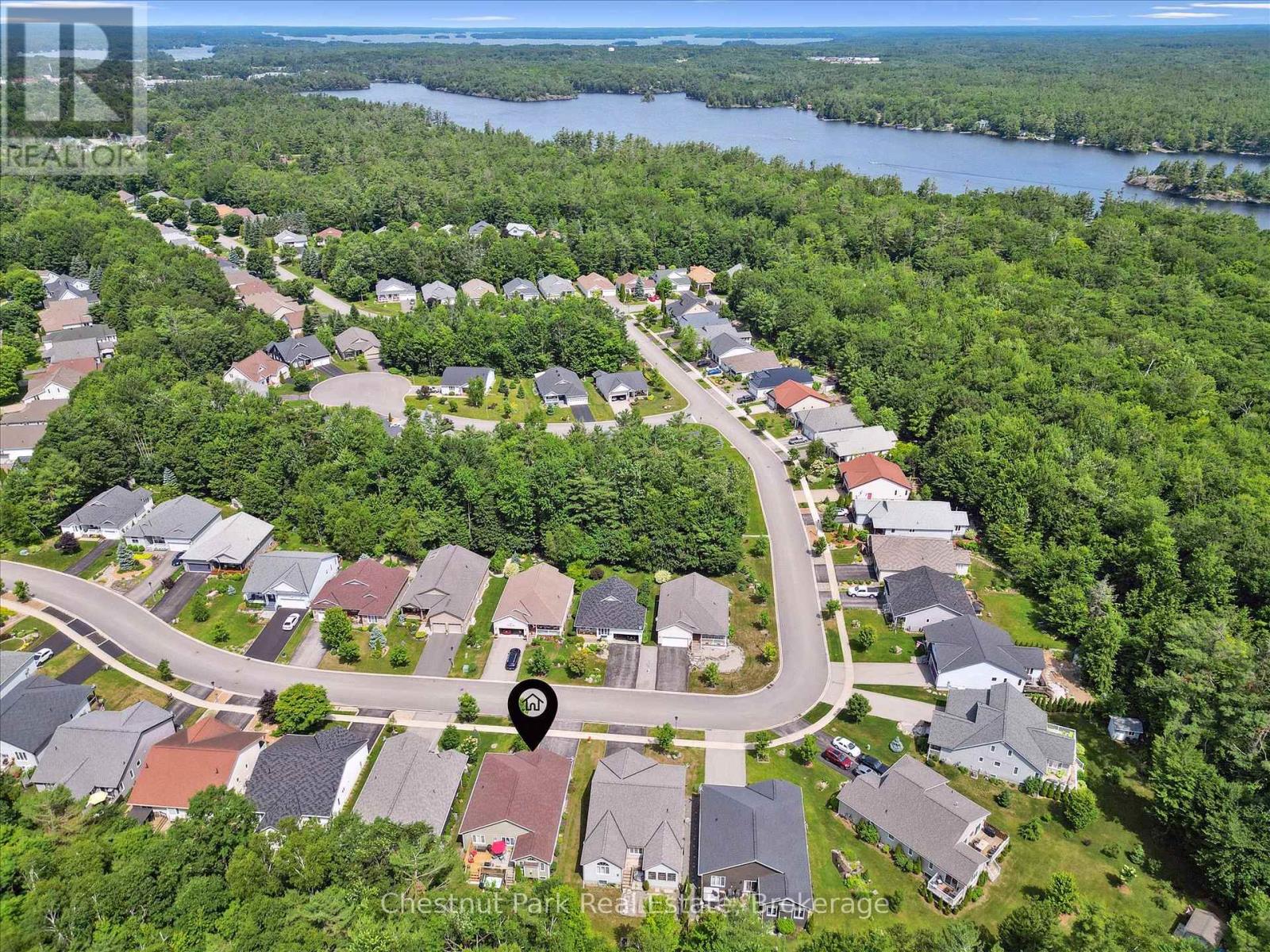 153 Pineridge Gate, Gravenhurst, Ontario  P1P 0A3 - Photo 3 - X12268984