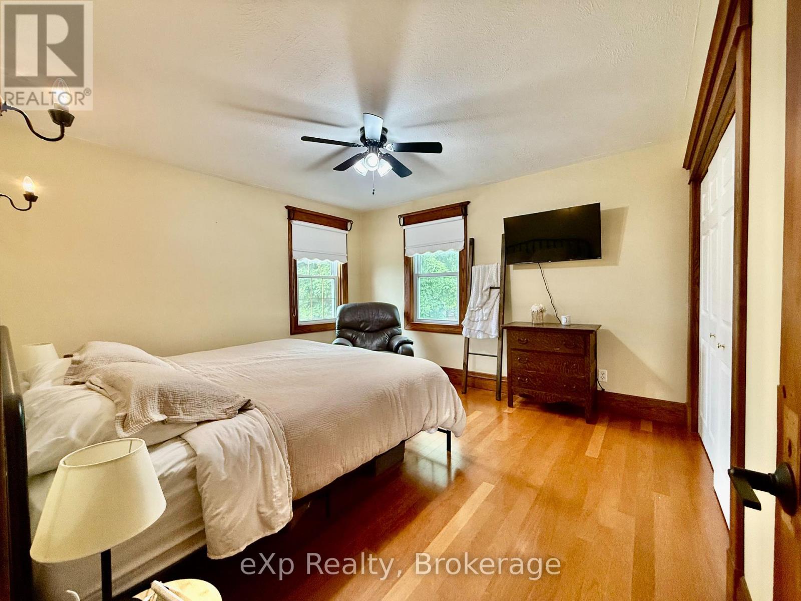 99 6 Concession, Brockton, Ontario  N0G 1K0 - Photo 14 - X12269079