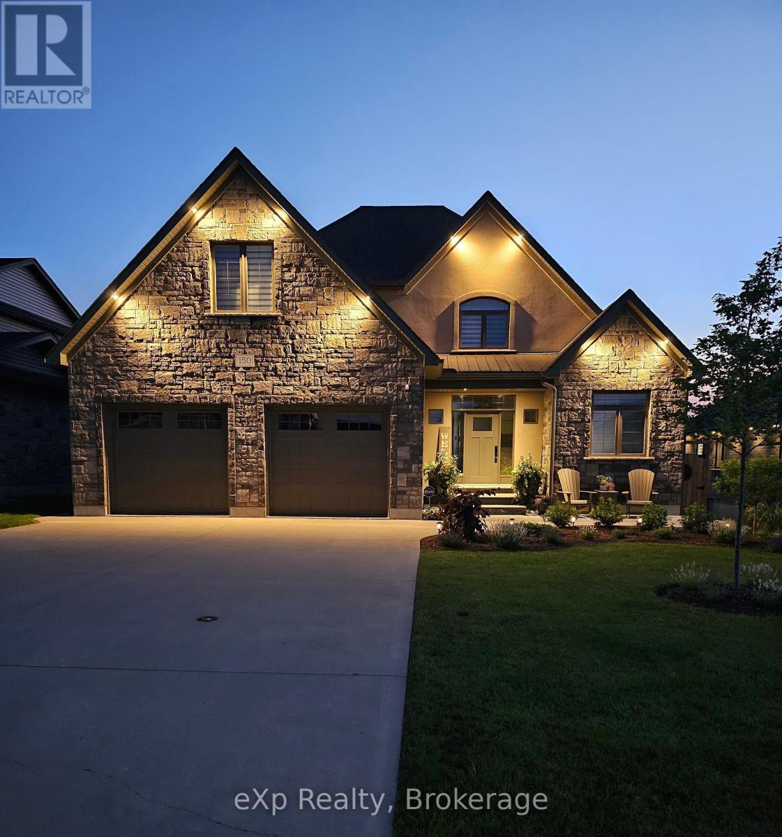 150 17th A Avenue, Hanover, Ontario  N4N 3V3 - Photo 1 - X12269184