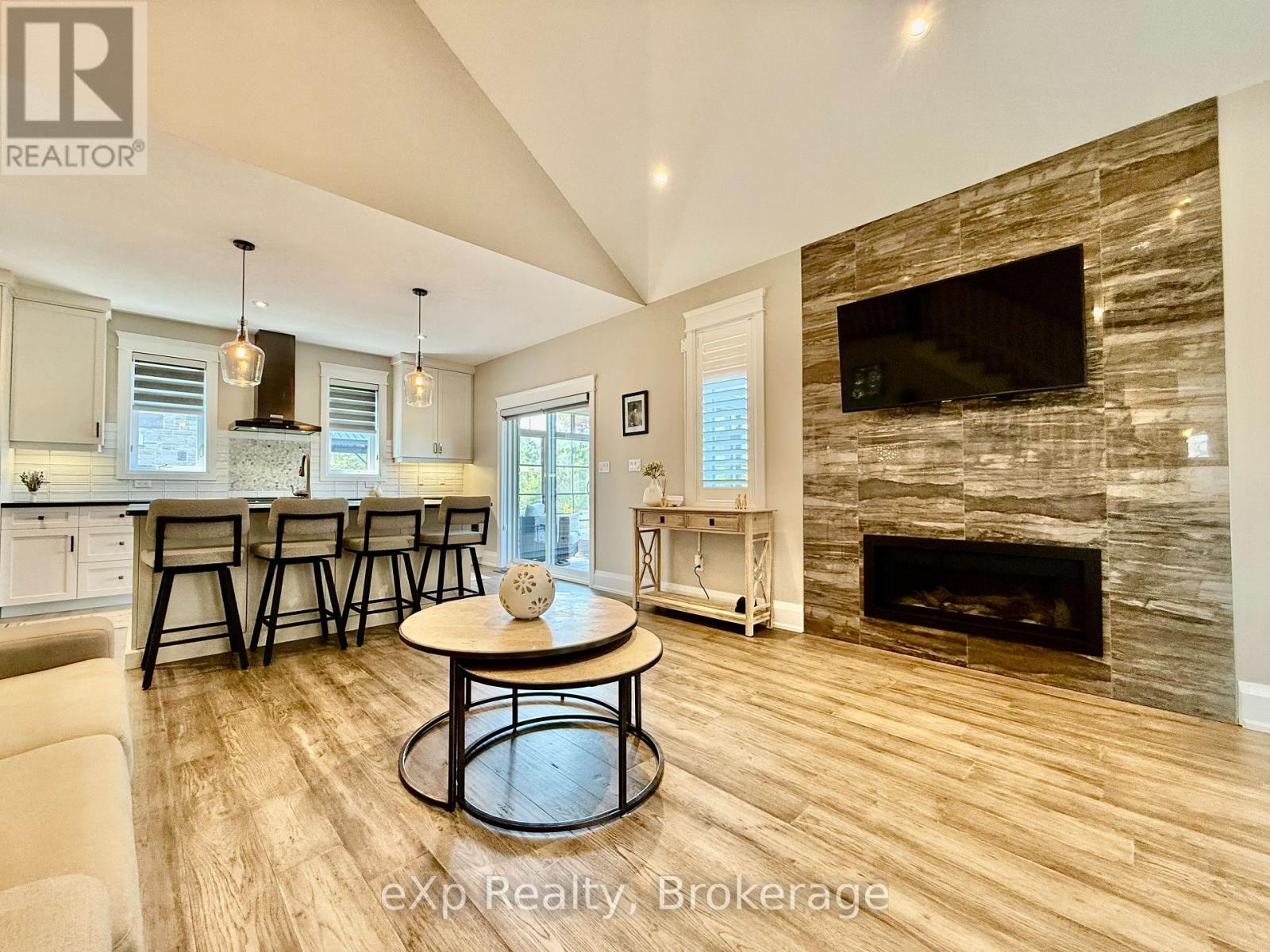 150 17th A Avenue, Hanover, Ontario  N4N 3V3 - Photo 21 - X12269184