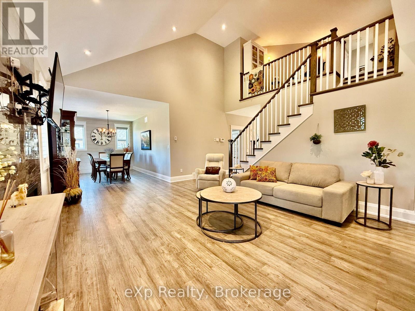 150 17th A Avenue, Hanover, Ontario  N4N 3V3 - Photo 23 - X12269184