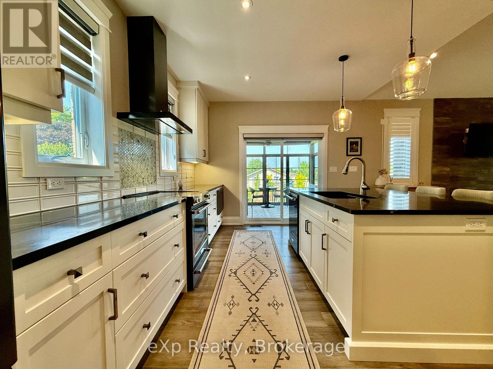 150 17th A Avenue, Hanover, Ontario  N4N 3V3 - Photo 25 - X12269184