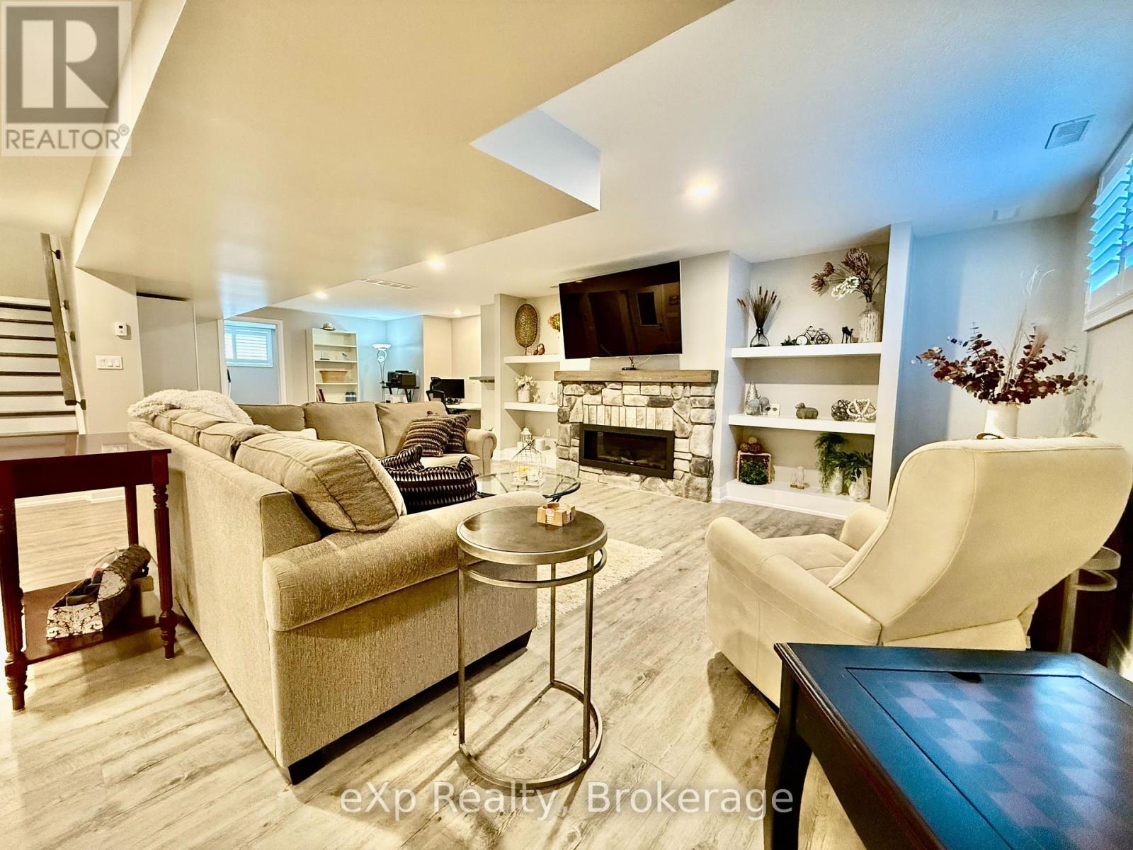 150 17th A Avenue, Hanover, Ontario  N4N 3V3 - Photo 41 - X12269184