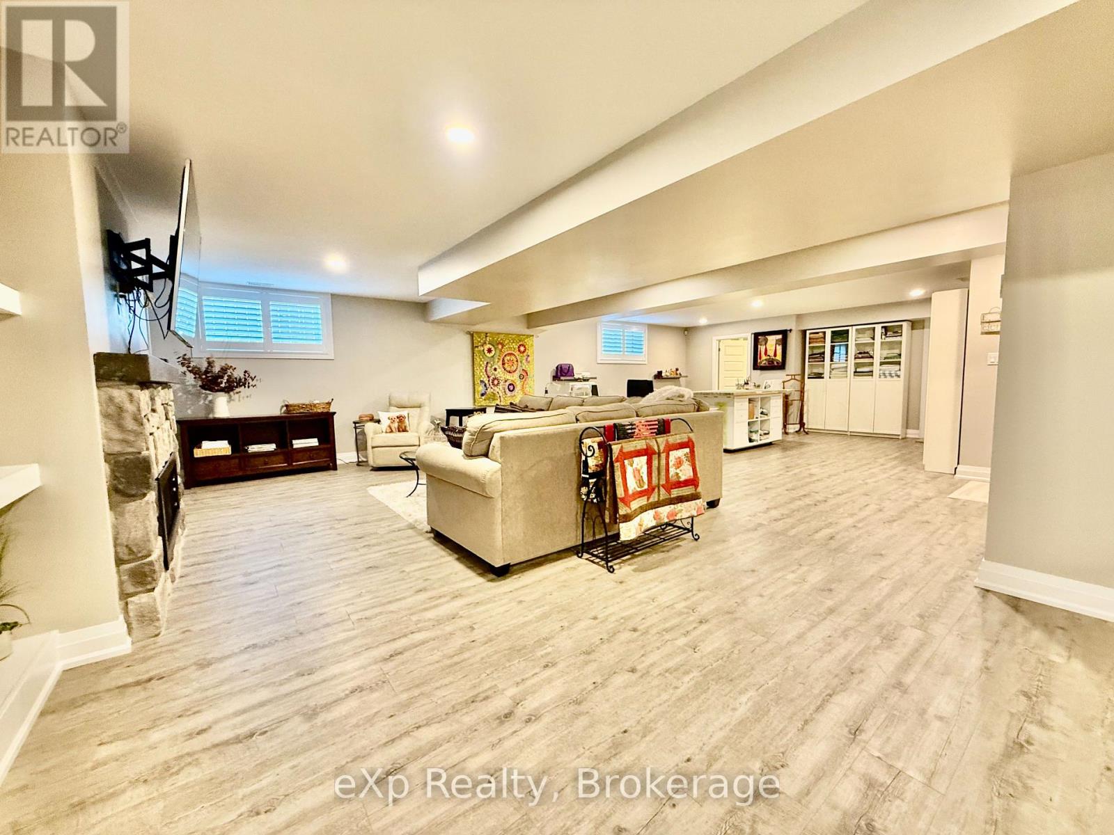 150 17th A Avenue, Hanover, Ontario  N4N 3V3 - Photo 42 - X12269184