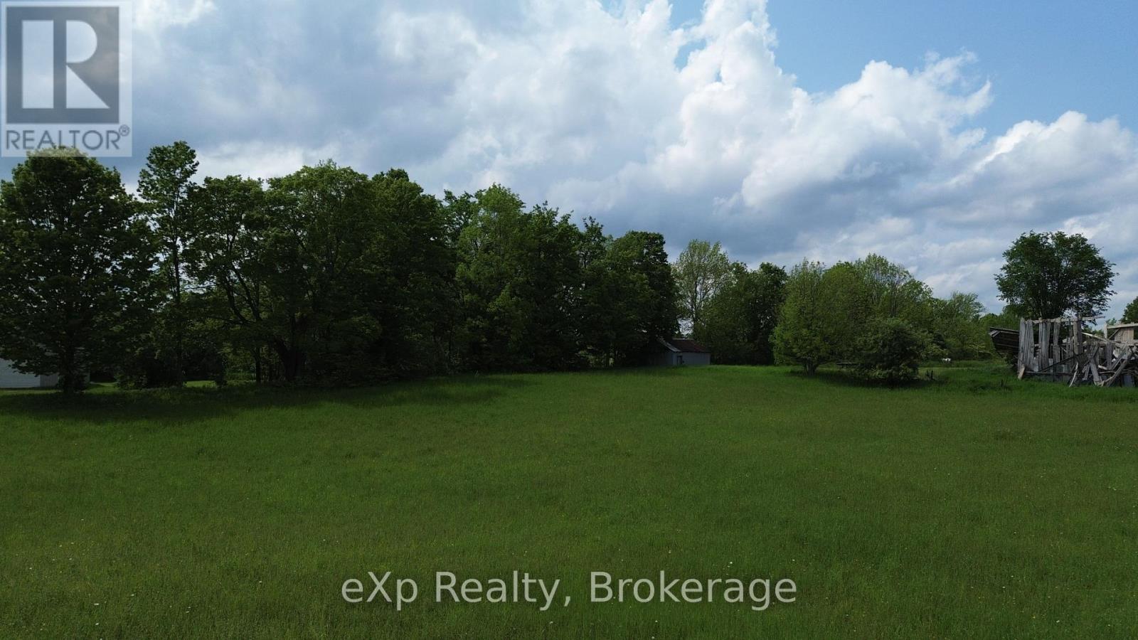 544267 Bell's Lake Road, West Grey, Ontario  N0C 1H0 - Photo 23 - X12269311