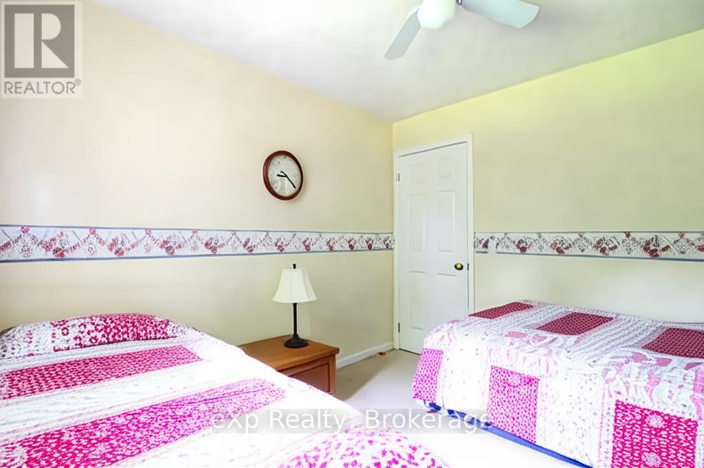 544267 Bell's Lake Road, West Grey, Ontario  N0C 1H0 - Photo 8 - X12269311