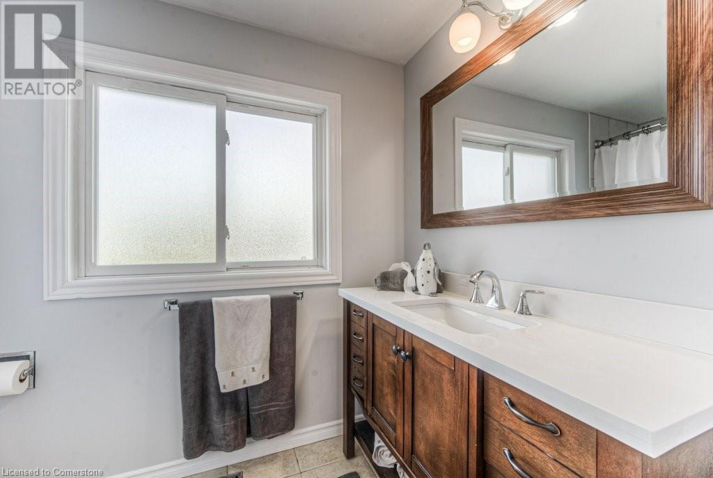 75 Hickory Hollow Crescent, Kitchener, Ontario  N2N 1X9 - Photo 36 - 40746370