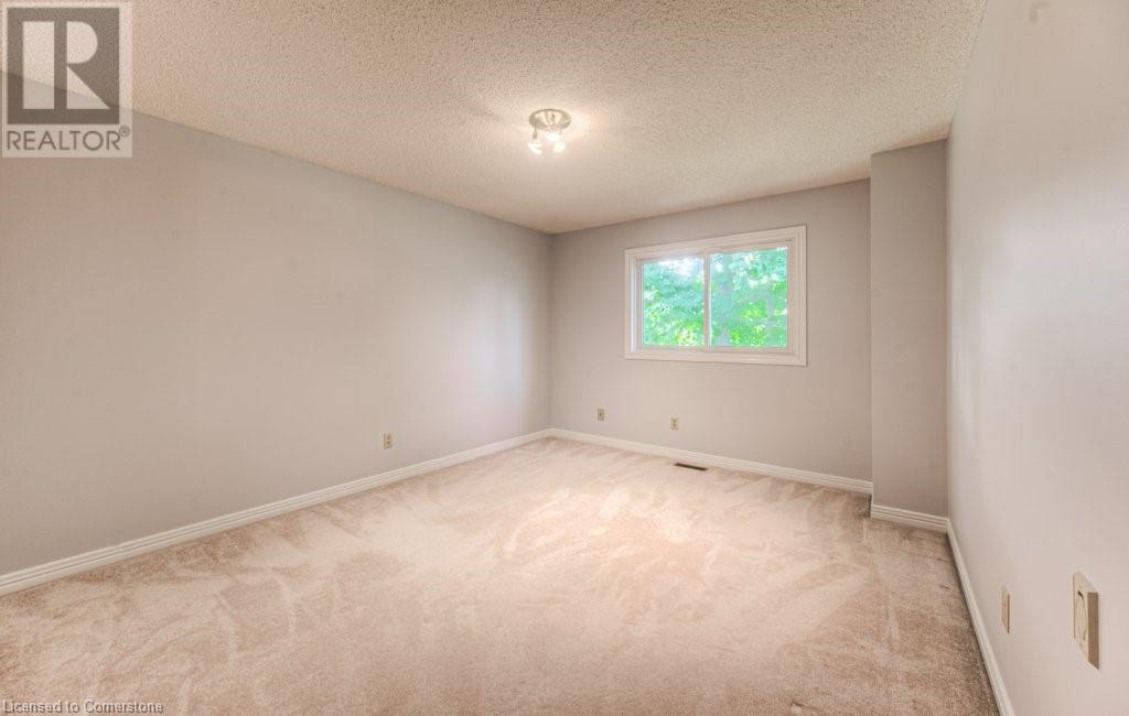 75 Hickory Hollow Crescent, Kitchener, Ontario  N2N 1X9 - Photo 39 - 40746370