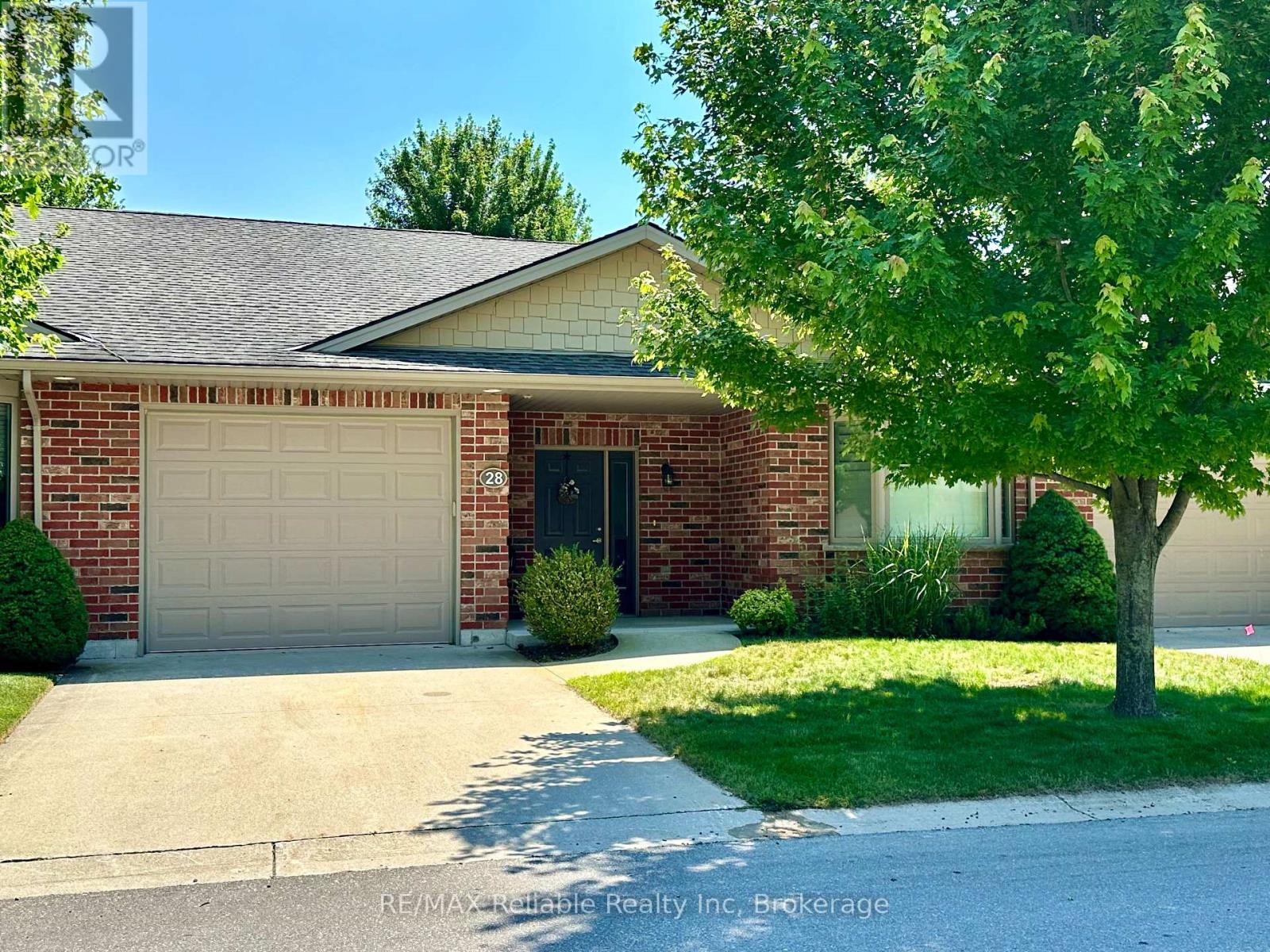 28 BAYFIELD MEWS LANE, Bluewater, Ontario