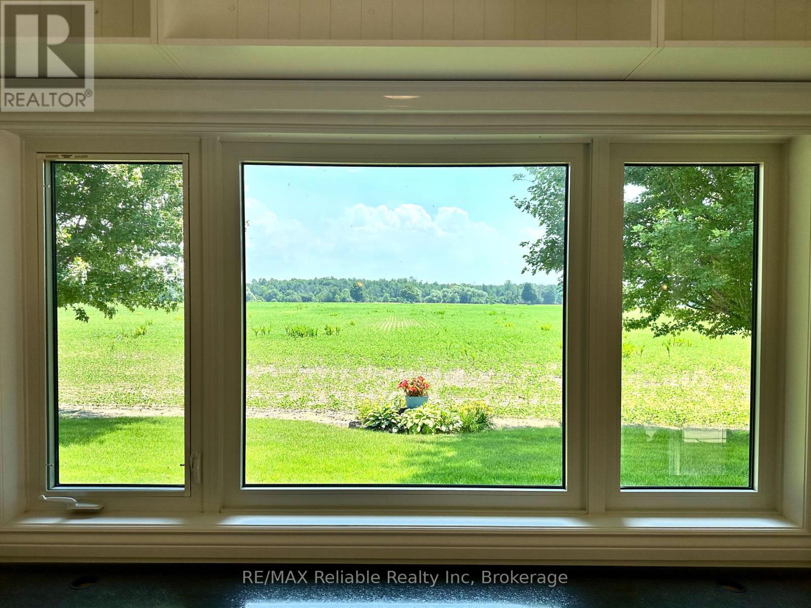28 Bayfield Mews Lane, Bluewater, Ontario  N0M 1G0 - Photo 18 - X12269453