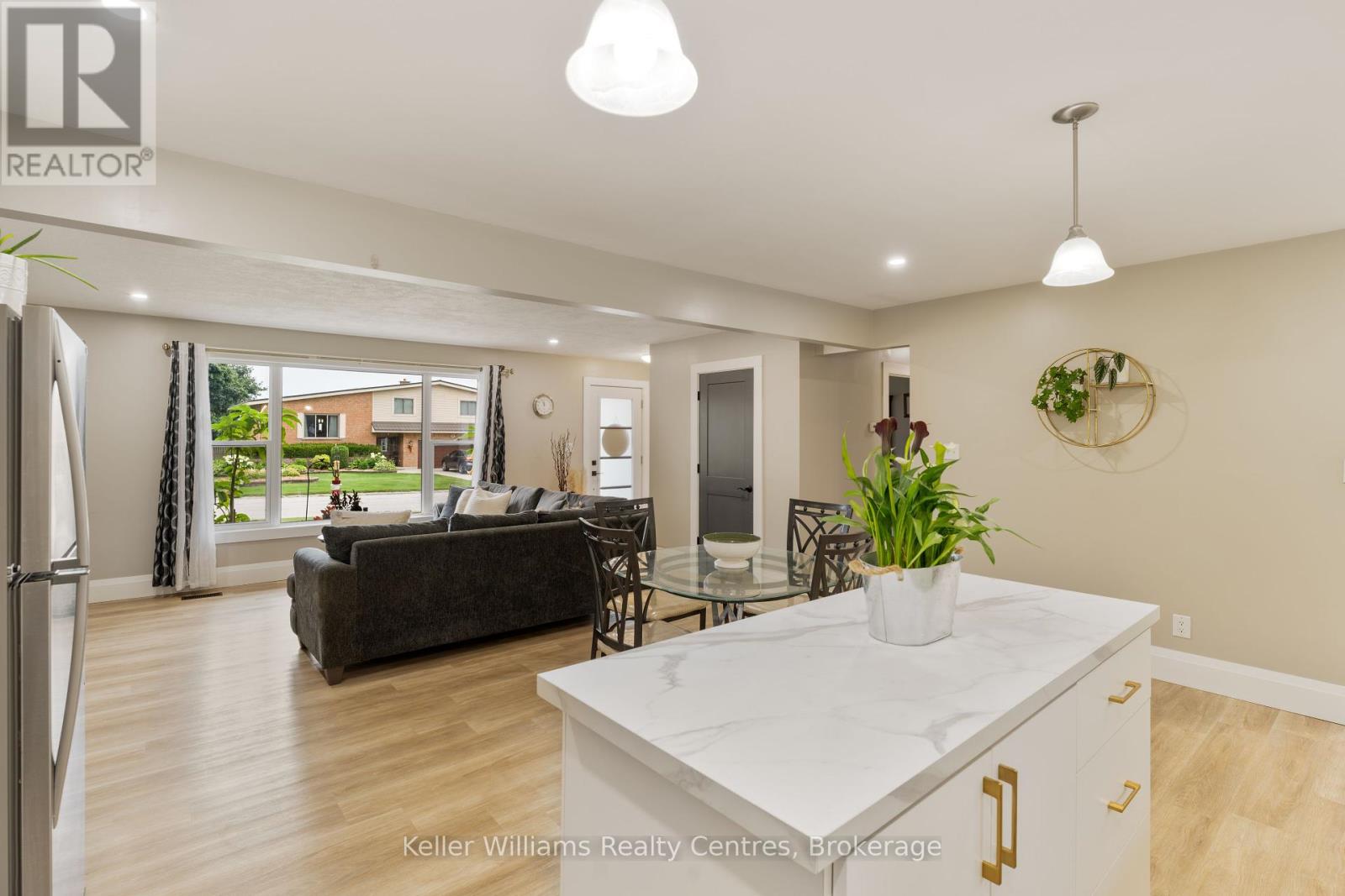 24 Fairview Drive, Arran-Elderslie, Ontario  N0G 1L0 - Photo 8 - X12269462