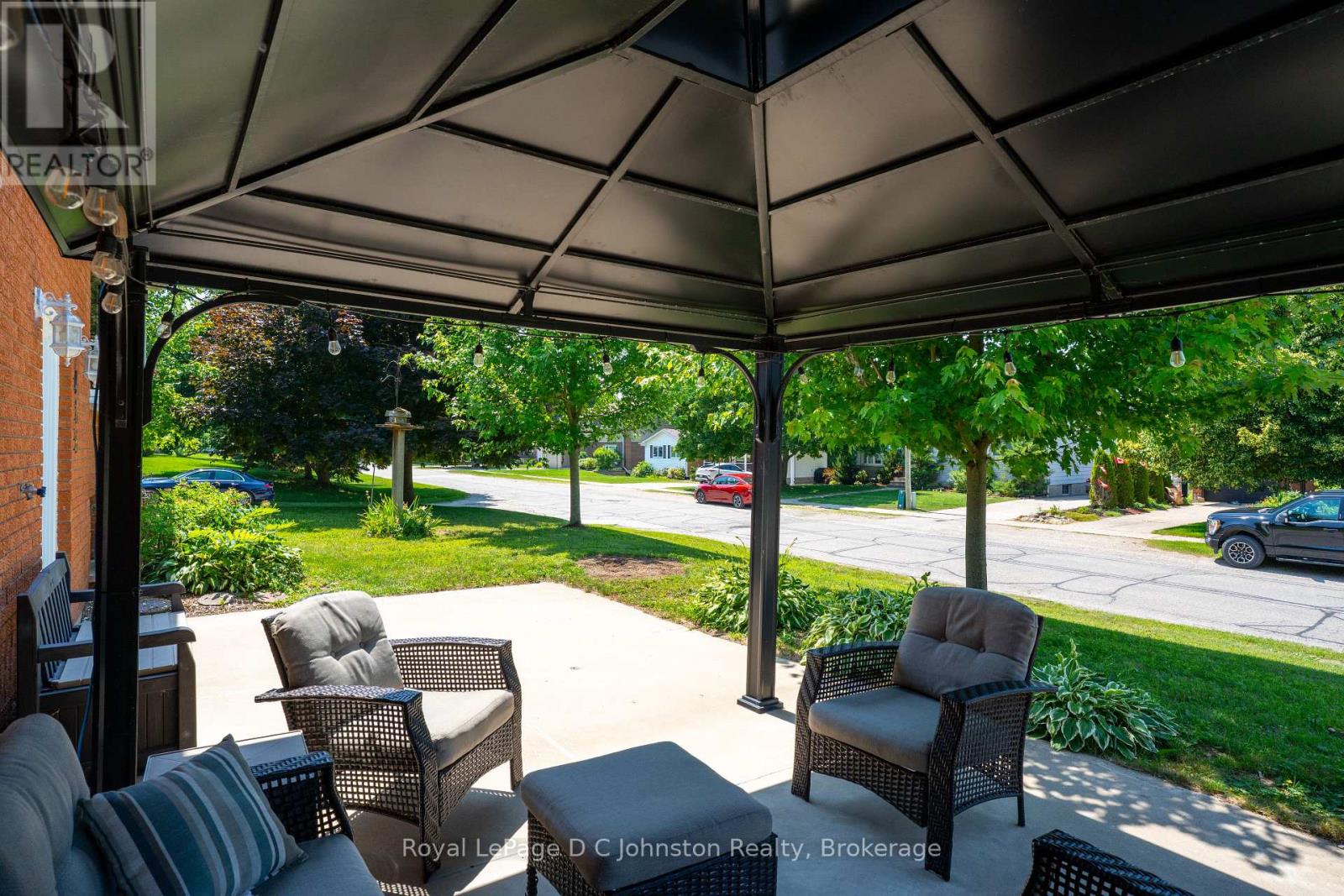 415 Wellington Street, Saugeen Shores, Ontario  N0H 2C0 - Photo 27 - X12269479