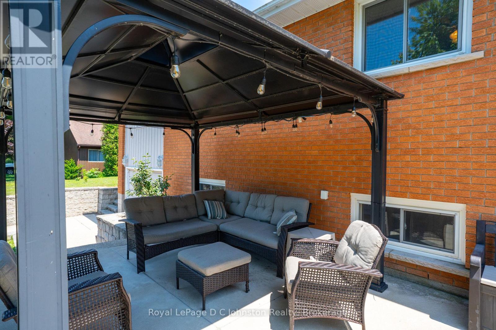 415 Wellington Street, Saugeen Shores, Ontario  N0H 2C0 - Photo 28 - X12269479