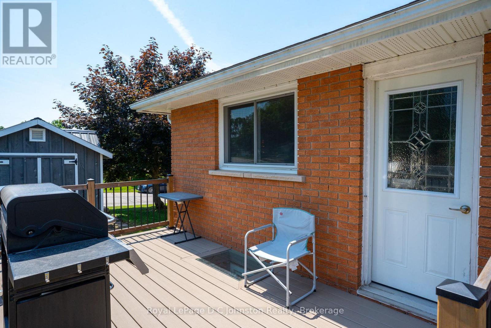 415 Wellington Street, Saugeen Shores, Ontario  N0H 2C0 - Photo 30 - X12269479