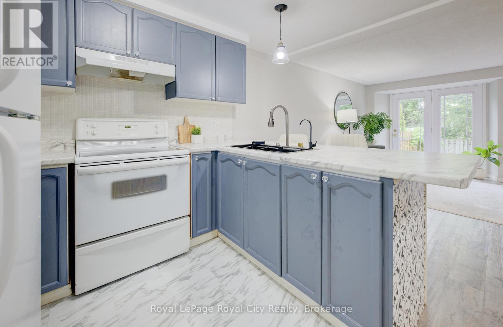 492 Flannery Drive, Centre Wellington, Ontario  N1M 3P1 - Photo 16 - X12269513