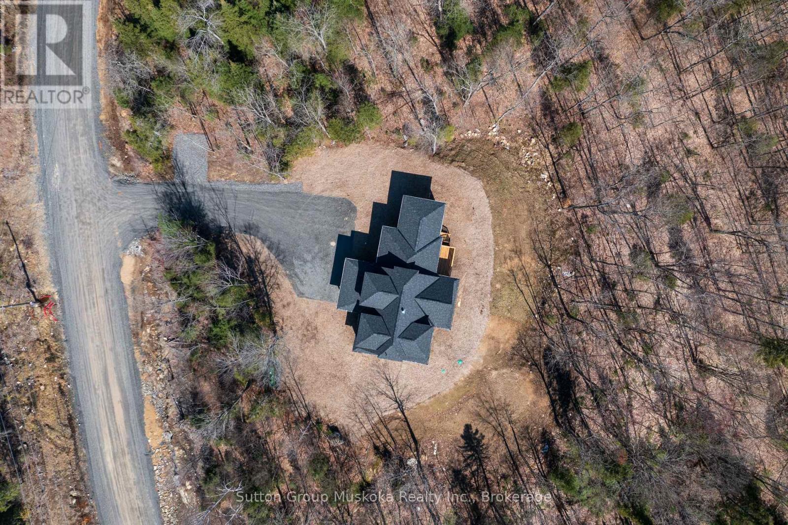 23 - 1020 Ridgeline Drive, Lake Of Bays, Ontario  P1H 1K0 - Photo 3 - X12269533