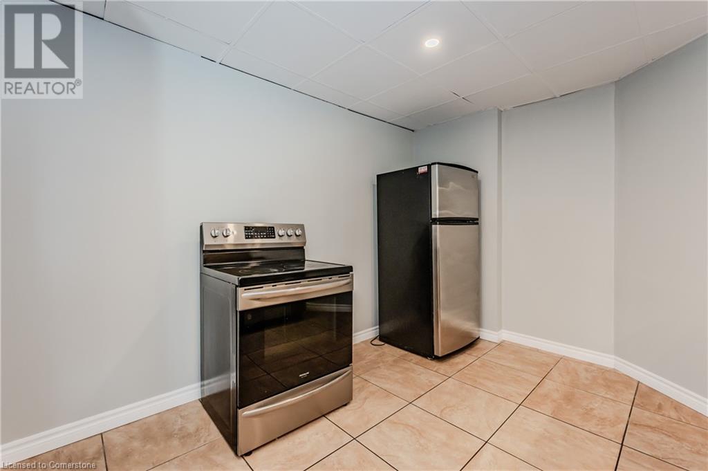 42 Walnut Street, Kitchener, Ontario  N2G 1P6 - Photo 11 - 40743237