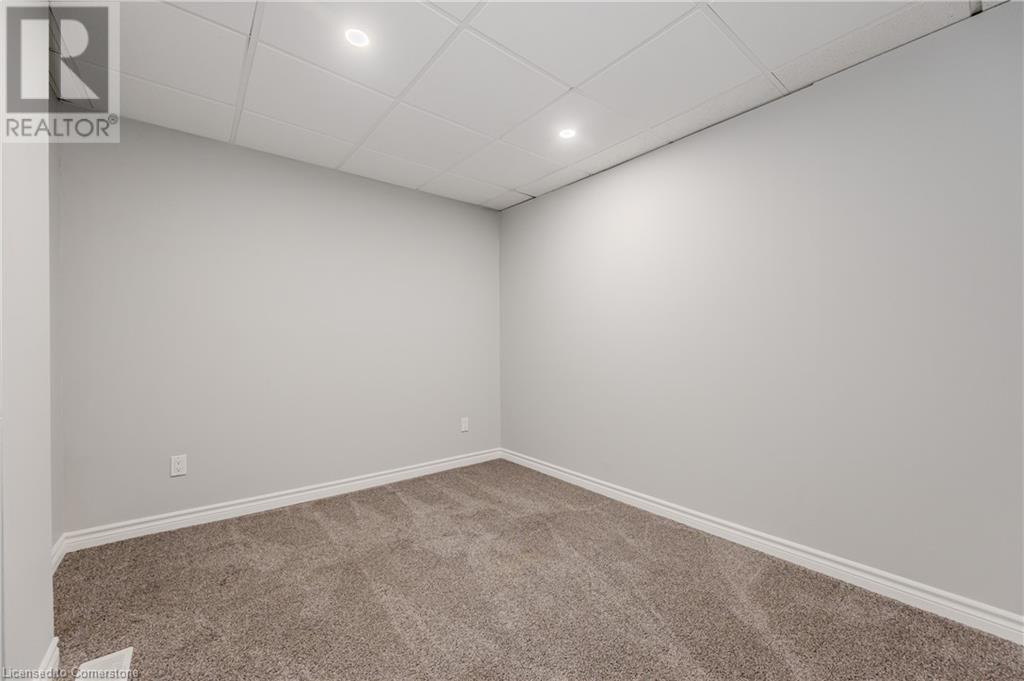 42 Walnut Street, Kitchener, Ontario  N2G 1P6 - Photo 14 - 40743237