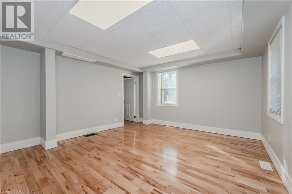 42 Walnut Street, Kitchener, Ontario  N2G 1P6 - Photo 17 - 40743237