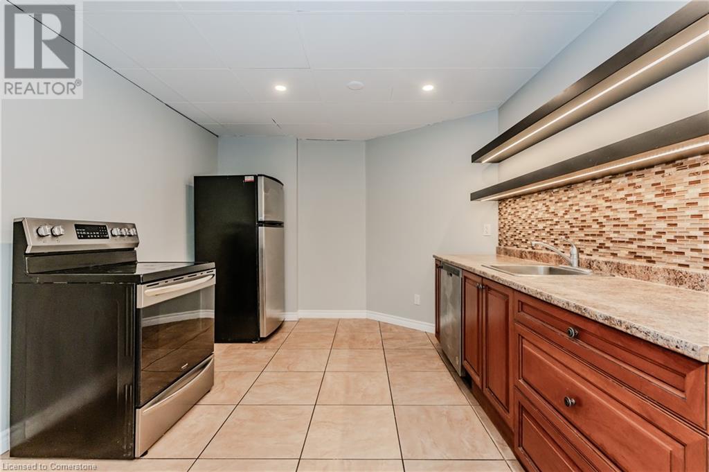 42 Walnut Street, Kitchener, Ontario  N2G 1P6 - Photo 9 - 40743237