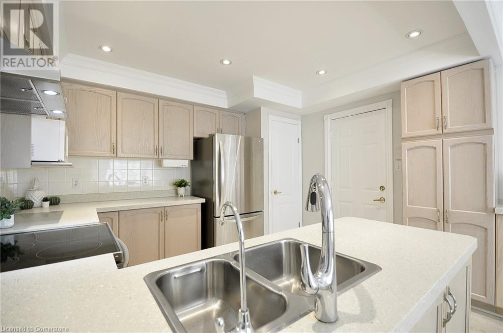 95 Beasley Crescent Unit# 5, Cambridge, Ontario  N1T 1P5 - Photo 14 - 40747518